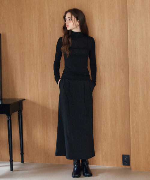 YUPPE(ヨッペ)の「ツーピンタックスカート_ブラック(スカート・レディース・その他・SMALL/MEDIUM)」の2枚目の写真