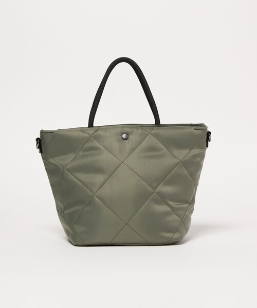 green label relaxing(グリーンレーベルリラクシング)の「<PARTE>キルティング 2WAYバッグ / トートバッグ / ショルダーバッグ はっ水(ショルダーバッグ・レディース・モカ/オリーブ/ブラック・FREE)」の17枚目の写真