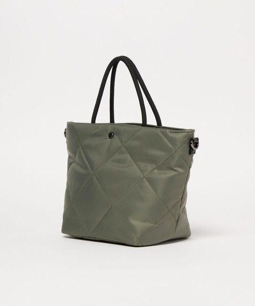 green label relaxing(グリーンレーベルリラクシング)の「<PARTE>キルティング 2WAYバッグ / トートバッグ / ショルダーバッグ はっ水(ショルダーバッグ・レディース・モカ/オリーブ/ブラック・FREE)」の18枚目の写真