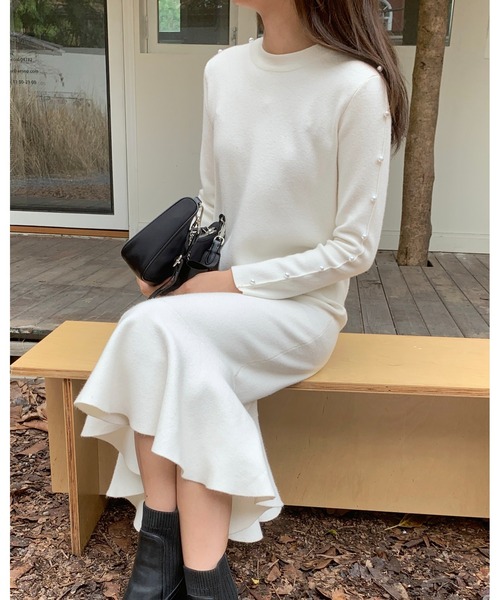 BIRTHDAY BASH（バースデイバッシュ）の「MIDI PEPLUM KNIT DRESS with PEARL（ミディぺプラムニットドレス）（ワンピース・レディース・ホワイト・M）」の10枚目の写真