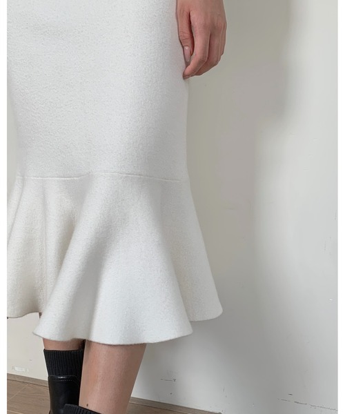 BIRTHDAY BASH（バースデイバッシュ）の「MIDI PEPLUM KNIT DRESS with PEARL（ミディぺプラムニットドレス）（ワンピース・レディース・ホワイト・M）」の13枚目の写真