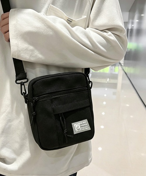 Miniministore(ミニミニストア)の「カジュアルミニショルダーバッグ(ショルダーバッグ・レディース・ホワイト/ロイヤルブルー/ブラック/イエロー・FREE)」の18枚目の写真
