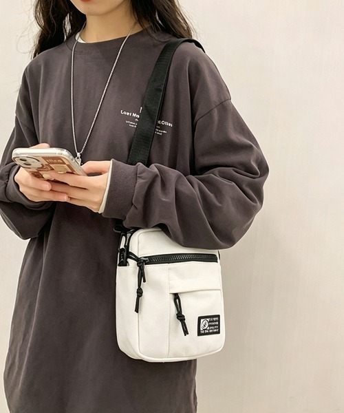 Miniministore(ミニミニストア)の「カジュアルミニショルダーバッグ(ショルダーバッグ・レディース・ホワイト/ロイヤルブルー/ブラック/イエロー・FREE)」の21枚目の写真