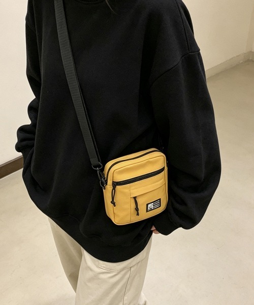 Miniministore(ミニミニストア)の「カジュアルミニショルダーバッグ(ショルダーバッグ・レディース・ホワイト/ロイヤルブルー/ブラック/イエロー・FREE)」の5枚目の写真
