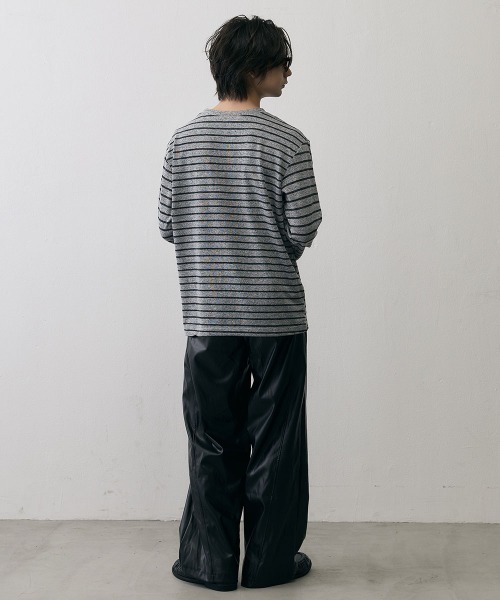 Shoowtime（ショウタイム）の「Vintage Border Henley Neck Long Sleeve Tee / ヴィンテージ ボーダー ヘンリーネック ロングスリーブTシャツ（Tシャツ/カットソー・メンズ・ブラック系・X-LARGE/LARGE/MEDIUM）」の14枚目の写真