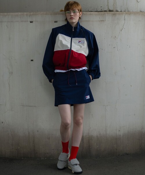 NICE WEATHER(ナイスウェザー)の「【別注】<FILA>デタッチャブル ブルゾン(その他アウター・レディース・ネイビー/ブラック/ライトグレー・FREE)」の4枚目の写真