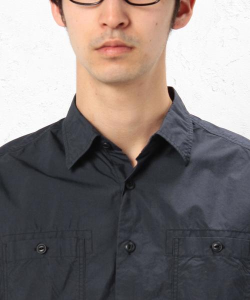 green label relaxing(グリーンレーベルリラクシング)の「SC C/NY WEATHER S/S シャツ(シャツ/ブラウス・メンズ・ネイビー/オリーブ・SMALL/LARGE/MEDIUM)」の17枚目の写真