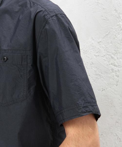 green label relaxing(グリーンレーベルリラクシング)の「SC C/NY WEATHER S/S シャツ(シャツ/ブラウス・メンズ・ネイビー/オリーブ・SMALL/LARGE/MEDIUM)」の7枚目の写真