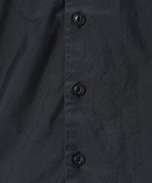 green label relaxing(グリーンレーベルリラクシング)の「SC C/NY WEATHER S/S シャツ(シャツ/ブラウス・メンズ・ネイビー/オリーブ・SMALL/LARGE/MEDIUM)」の9枚目の写真