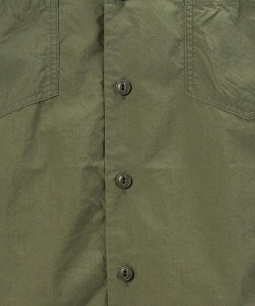 green label relaxing(グリーンレーベルリラクシング)の「SC C/NY WEATHER S/S シャツ(シャツ/ブラウス・メンズ・ネイビー/オリーブ・SMALL/LARGE/MEDIUM)」の12枚目の写真