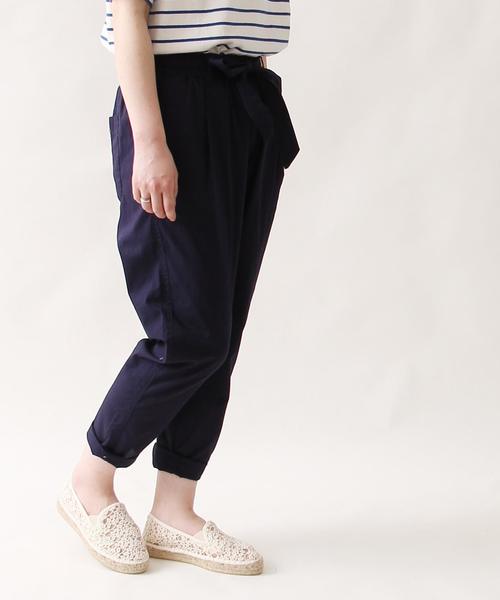 coen（コーエン）の「ブロードウエストリボンテーパードパンツ（その他パンツ・レディース・ブラック/ネイビー・LARGE/MEDIUM）」の17枚目の写真