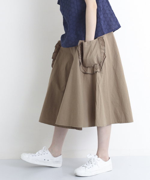 MERLOT（メルロー）の「フリルポケットフレアスカート2256（スカート・レディース・ブラック/ベージュ/ピンク/ブルー/モカ/マスタード/カーキ・FREE）」の3枚目の写真