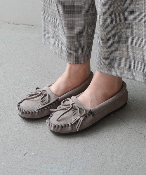 Minnetonka（ミネトンカ）の「MINNETONKA（ミネトンカ）:KILTY モカシン 2（モカシン/デッキシューズ・レディース・グレー/ブラウン・38/36/37/35）」の8枚目の写真