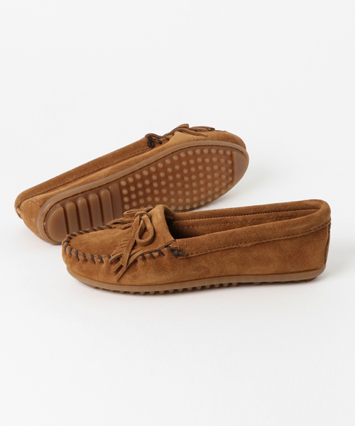 Minnetonka（ミネトンカ）の「MINNETONKA（ミネトンカ）:KILTY モカシン 2（モカシン/デッキシューズ・レディース・グレー/ブラウン・38/36/37/35）」の4枚目の写真