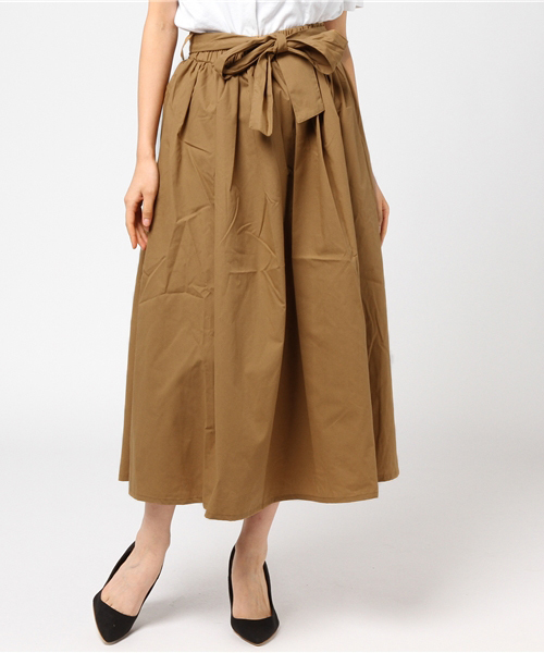 LBC(エルビーシー)の「ベルトセットギャザーロングスカート (スカート・レディース・ネイビー/ダークグリーン/ライトブラウン・MEDIUM)」の2枚目の写真