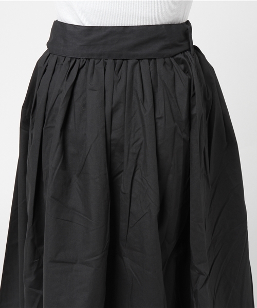 LBC(エルビーシー)の「ベルトセットギャザーロングスカート (スカート・レディース・ネイビー/ダークグリーン/ライトブラウン・MEDIUM)」の8枚目の写真