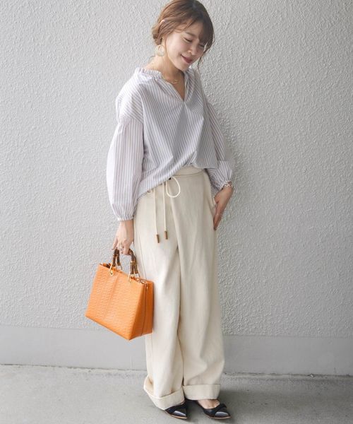 SHIPS（シップス）の「ギャザーブラウス◇（シャツ/ブラウス・レディース・ライトホワイト/ベージュ/ラベンダー・ONE SIZE）」の10枚目の写真