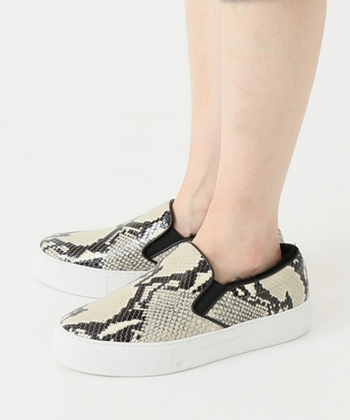 Deuxieme Classe（ドゥーズィエムクラス）の「PELLICO SUNNY PYTHON SLIPON（スリッポン・レディース・ベージュ・35/36/37/38/39）」の6枚目の写真