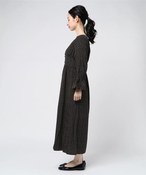 flower（フラワー）の「レディドットワンピース（ワンピース・レディース・ブラック/ベージュ・FREE）」の3枚目の写真