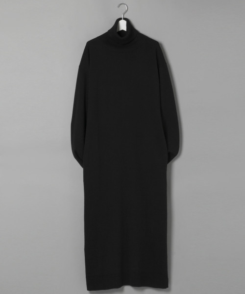 LOWRYS FARM(ローリーズファーム)の「14Gマキシタートルワンピース 808770(ワンピース・レディース・ブラック/ブルー系その他・FREE)」の1枚目の写真