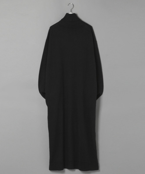 LOWRYS FARM(ローリーズファーム)の「14Gマキシタートルワンピース 808770(ワンピース・レディース・ブラック/ブルー系その他・FREE)」の3枚目の写真