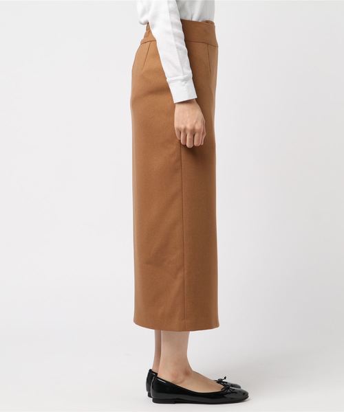 TRUDEA(トルディア)の「ロングタイトスカート(スカート・レディース・ネイビー/イエロー/キャメル/オレンジ/モカ・MEDIUM/LARGE/SMALL)」の7枚目の写真