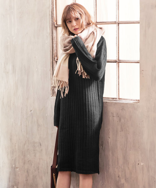 KOBE LETTUCE(コウベレタス)の「サイドスリットVネックリブニットワンピース(ワンピース・レディース・ブラック/グレー/ピンク/アイボリー/ボルドー/ベージュ/ブルー・FREE)」の10枚目の写真