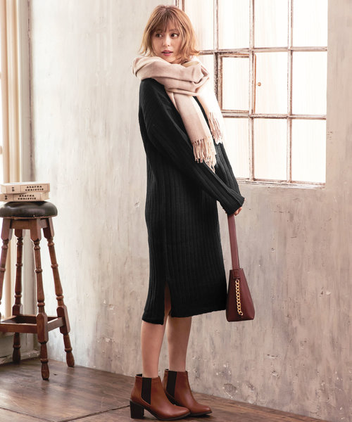 KOBE LETTUCE(コウベレタス)の「サイドスリットVネックリブニットワンピース(ワンピース・レディース・ブラック/グレー/ピンク/アイボリー/ボルドー/ベージュ/ブルー・FREE)」の18枚目の写真