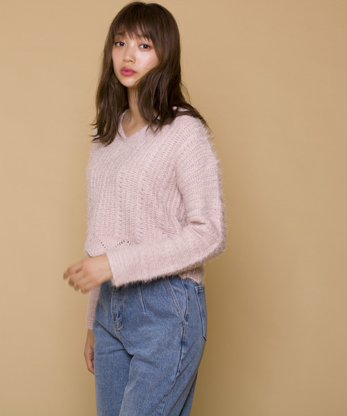 LUGG NAGG(ラグナグ)の「【Jewelobe/ ジュエローブ】裾スカラップ シャギーニット トップス(ニット/セーター・レディース・ホワイト/ピンク/イエロー/ブルー/グリーン・FREE)」の5枚目の写真
