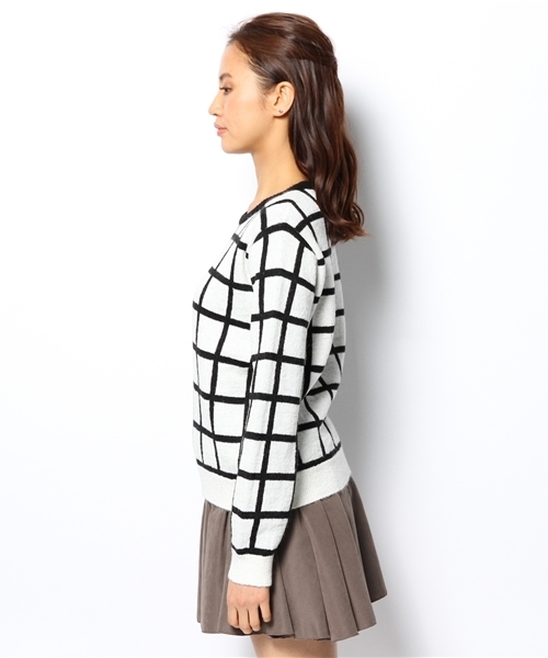 Ray BEAMS(レイビームス)の「□Ray BEAMS / ウィンドゥペン柄 プルオーバー(ニット/セーター・レディース・オフホワイト/ブルー系その他・ONE SIZE)」の4枚目の写真