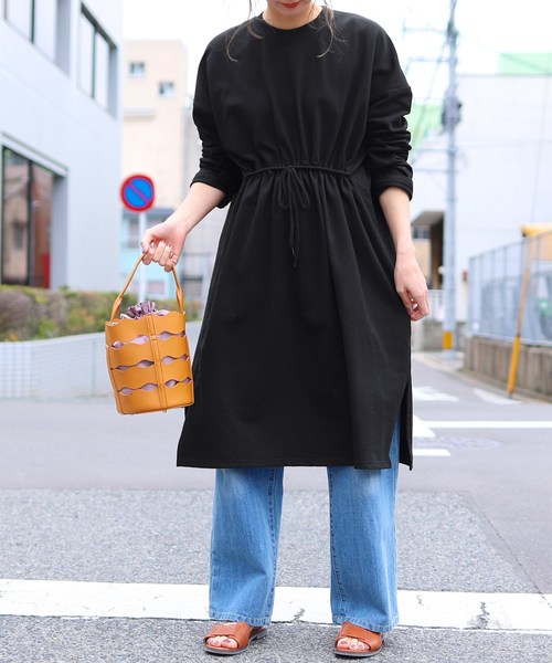 reca（レカ）の「ウエストフロント紐デザイン ブラウジングワンピース（チュニック・レディース・ブラック/グレー/ベージュ・FREE）」の21枚目の写真