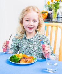 NANA'S MANNERS（ナナズマナーズ）の「【NANA'S MANNERS／ナナズマナーズ】ナイフ&フォークセット（マグ/哺乳瓶/お食事グッズ）」