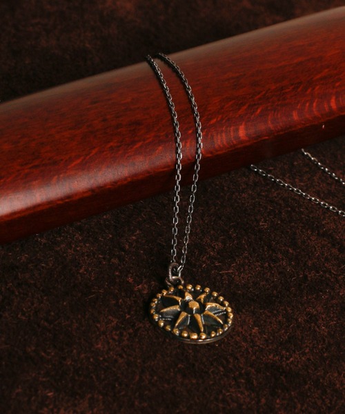 THEFT（セフト）の「THEFT セフト / 太陽モチーフネックレス / TTI-02（ネックレス・メンズ・シルバー・FREE）」の7枚目の写真
