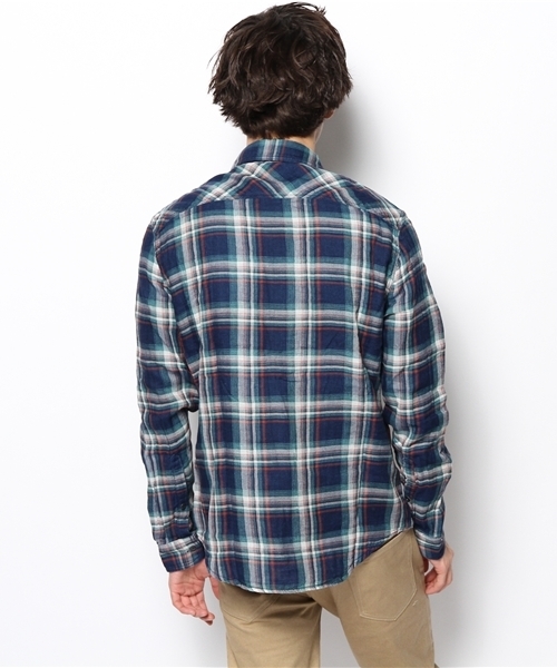 PLST(プラステ)の「Men チェック柄二重仕立てガーゼシャツ(シャツ/ブラウス・メンズ・ライトインディゴブルー・LARGE/X-LARGE/SMALL/MEDIUM)」の4枚目の写真