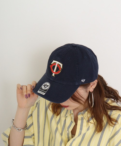 '47（フォーティーセブン）の「MLB公認 ’47BRAND CLEAN UP CAP クリーナップベースボールキャップ（キャップ・メンズ・ブルー系その他4/ネイビー/ブルー系その他/ブルー系その他2/ブルー系その他3/ブラック/ブラック×ブラック/ブルー系その他6/ブラック系その他/ネイビー系/ブルー系その他5/ロイヤルブルー/ブラック系その他2/ブルー系その他7/ネイビー系1/ネイビー系2/ネイビー系3/ブルー系/ブラック×ホワイト・FREE）」の22枚目の写真