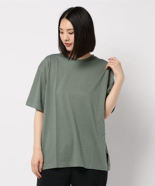 AMERICAN HOLIC(アメリカンホリック)の「サイドスリット天竺BIGカットプルオーバー(Tシャツ/カットソー・レディース・チャコールグレー/ベージュ/オフホワイト/ピンク/グリーン・M/L)」の4枚目の写真