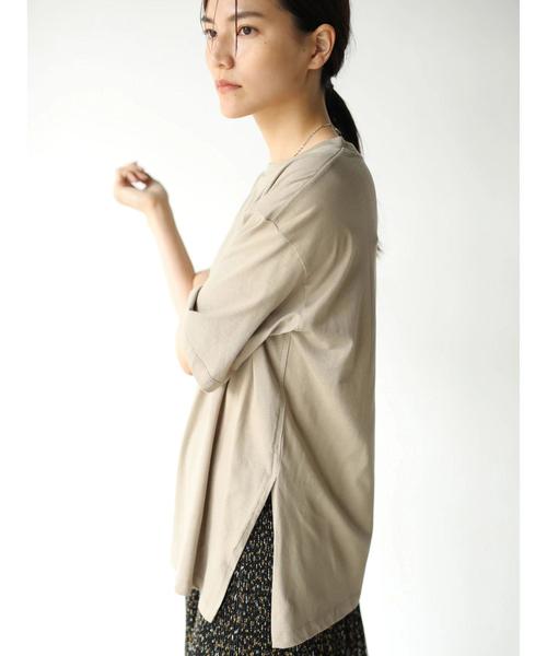 AMERICAN HOLIC(アメリカンホリック)の「サイドスリット天竺BIGカットプルオーバー(Tシャツ/カットソー・レディース・チャコールグレー/ベージュ/オフホワイト/ピンク/グリーン・M/L)」の11枚目の写真