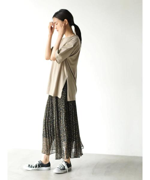 AMERICAN HOLIC(アメリカンホリック)の「サイドスリット天竺BIGカットプルオーバー(Tシャツ/カットソー・レディース・チャコールグレー/ベージュ/オフホワイト/ピンク/グリーン・M/L)」の12枚目の写真