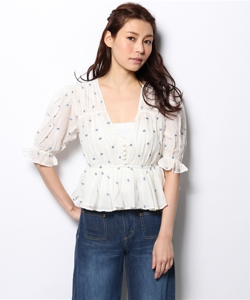 Ray BEAMS（レイビームス）の「MES DEMOISELLES... / Louise TOP（シャツ/ブラウス・レディース・オフホワイト/ベージュ・ONE SIZE）」の2枚目の写真