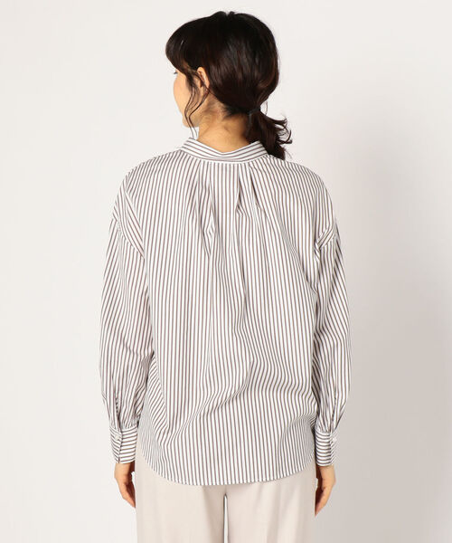 NOLLEY’S（ノーリーズ）の「パール釦２WAYシャツ（シャツ/ブラウス・レディース・ベージュ系その他3/ブルー系その他3/ホワイト/ベージュ/ベージュ系その他4・36/38）」の22枚目の写真