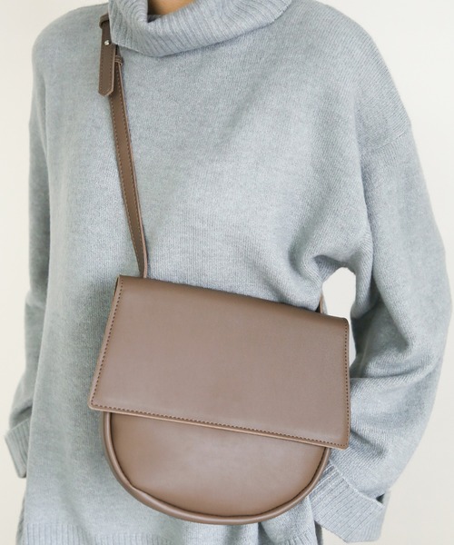 select MOCA（セレクトモカ）の「Unusual shape shoulder bag（ショルダーバッグ・レディース・ブラック/ベージュ/オレンジ・FREE）」の3枚目の写真