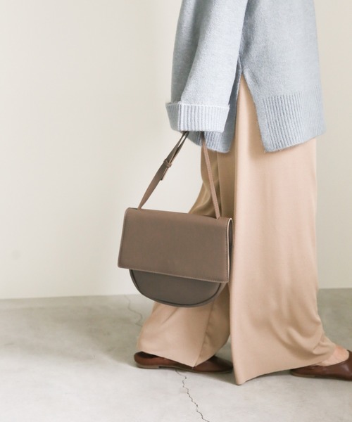 select MOCA（セレクトモカ）の「Unusual shape shoulder bag（ショルダーバッグ・レディース・ブラック/ベージュ/オレンジ・FREE）」の9枚目の写真