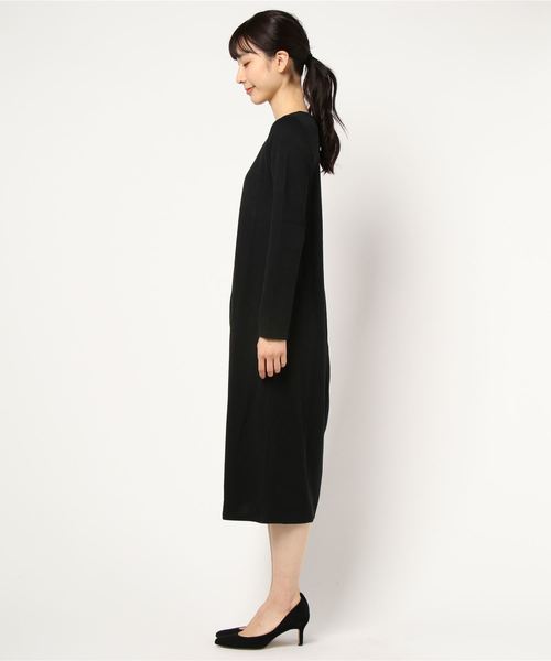 STYLEBLOCK(スタイルブロック)の「サイドチェック柄プリーツニットワンピース(ワンピース・レディース・ブラック/ベージュ/ブラウン・M)」の4枚目の写真