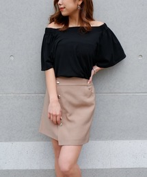 オフショルダーカットトップス