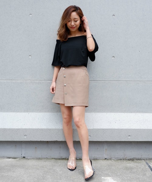 SPIRALGIRL（スパイラルガール）の「オフショルダーカットトップス（Tシャツ/カットソー・レディース・ブラック/カーキ/オレンジ・FREE）」の8枚目の写真