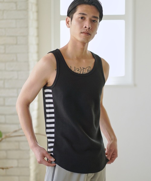 CAMBIO（カンビオ）の「mta436-サイドカラー切り替えワッフルタンクトップ（タンクトップ・メンズ・ホワイト/ブラック/ホワイト×ブラック・S/M/L）」の2枚目の写真