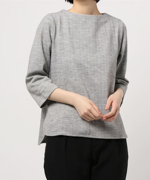 BELLUNA PLUS(ベルーナ)の「へリンボン素材ボトルネックプルオーバー(Tシャツ/カットソー・レディース・ライトグレー/ライラック/チャコール/コーラル・MEDIUM/LARGE/X-LARGE)」の13枚目の写真