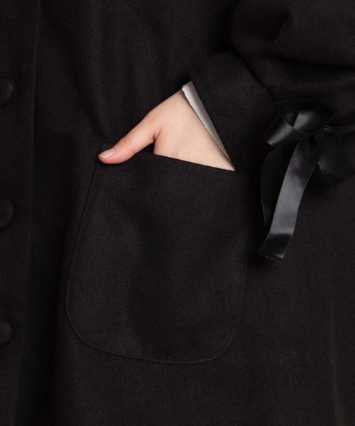 WEGO（ウィゴー）の「WEGO/セーラーフリルカラーコート（ダウンジャケット/コート・レディース・アイボリー/ブラック・FREE）」の4枚目の写真