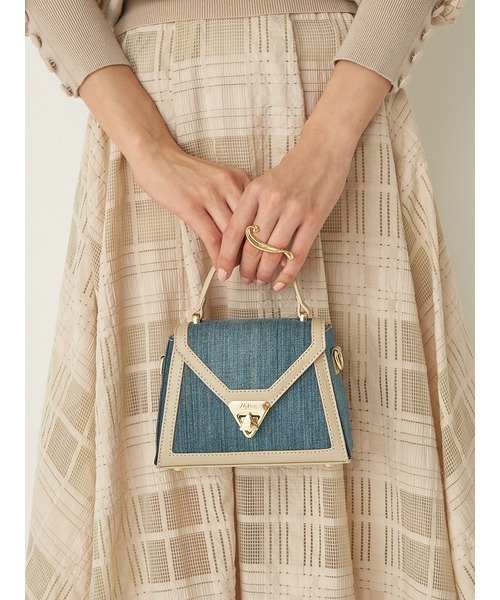 LILY BROWN（リリーブラウン）の「アップサイクルデニムミニバッグ（ショルダーバッグ・レディース・アイボリー/ブルー・FREE）」の12枚目の写真