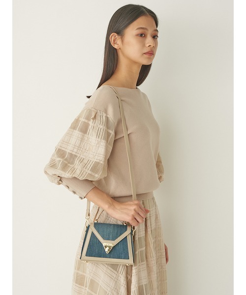 LILY BROWN（リリーブラウン）の「アップサイクルデニムミニバッグ（ショルダーバッグ・レディース・アイボリー/ブルー・FREE）」の13枚目の写真